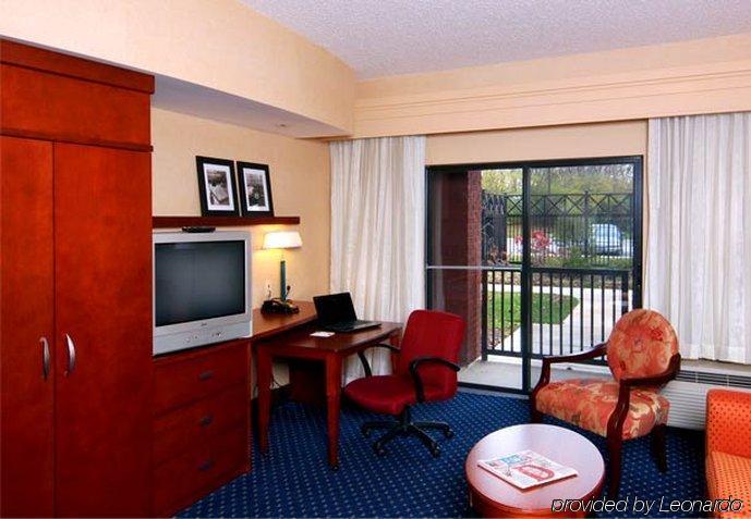 Courtyard By Marriott Knoxville Airport Alcoa Δωμάτιο φωτογραφία
