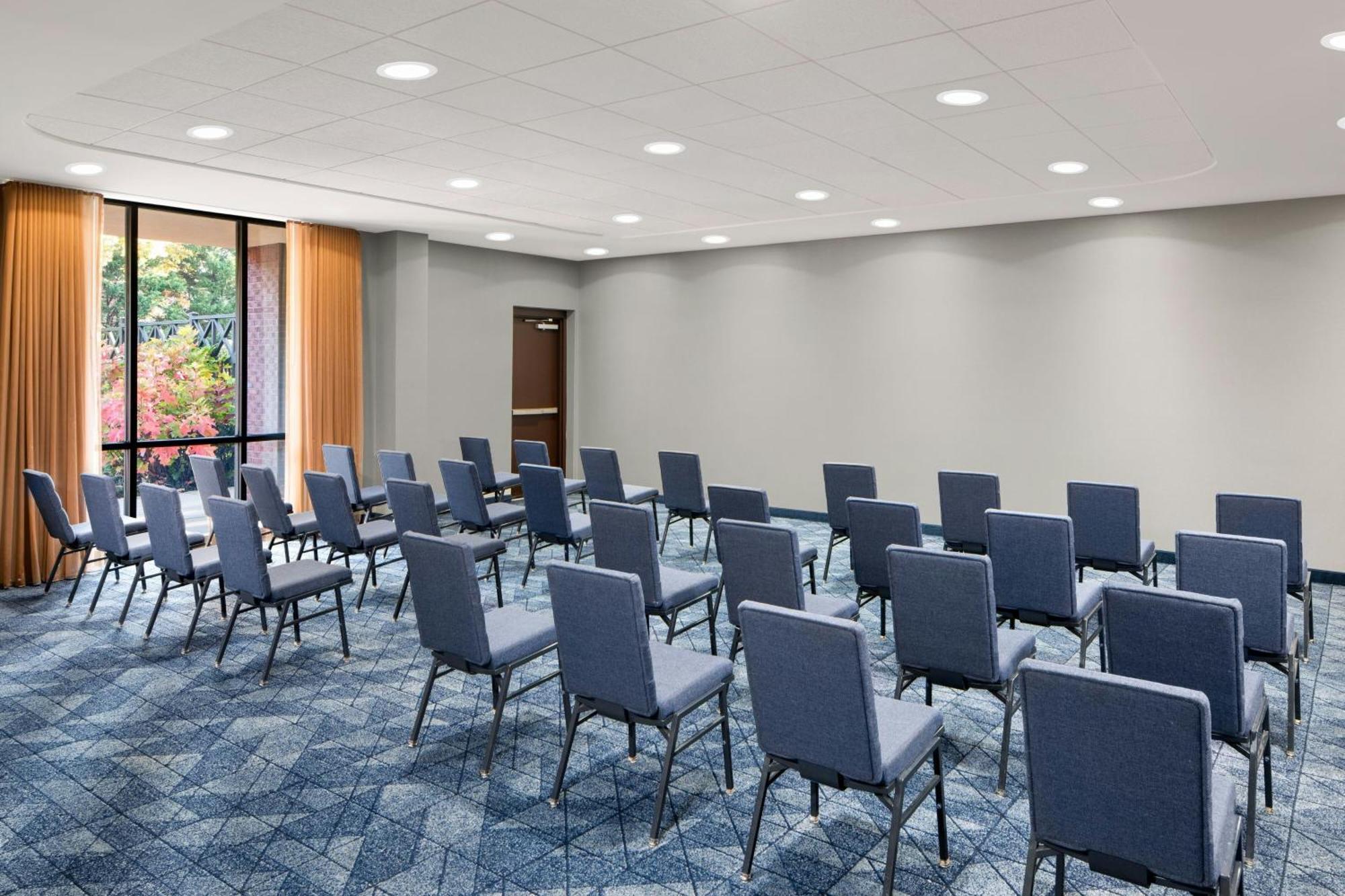 Courtyard By Marriott Knoxville Airport Alcoa Εξωτερικό φωτογραφία