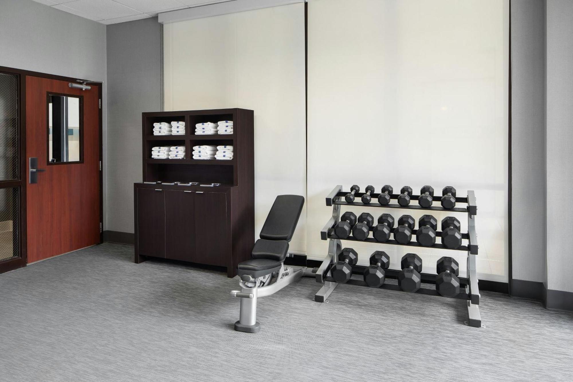 Courtyard By Marriott Knoxville Airport Alcoa Εξωτερικό φωτογραφία