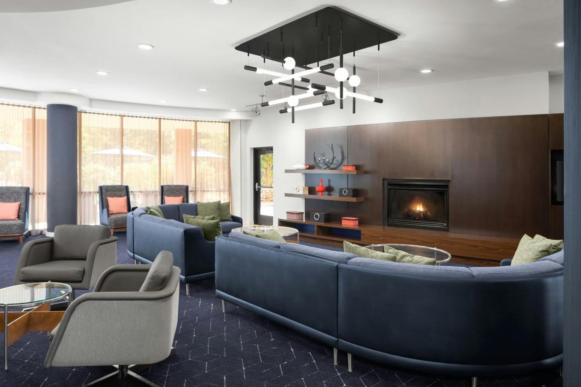 Courtyard By Marriott Knoxville Airport Alcoa Εξωτερικό φωτογραφία
