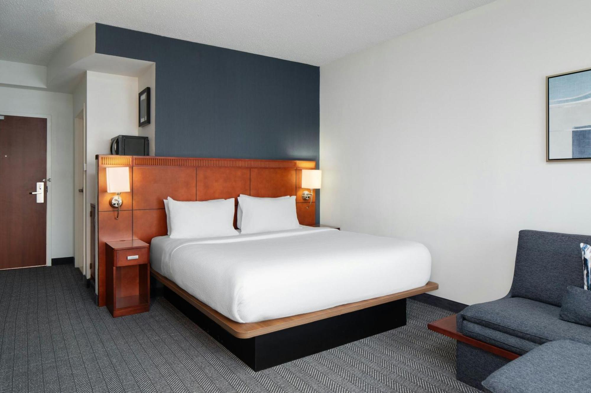 Courtyard By Marriott Knoxville Airport Alcoa Εξωτερικό φωτογραφία