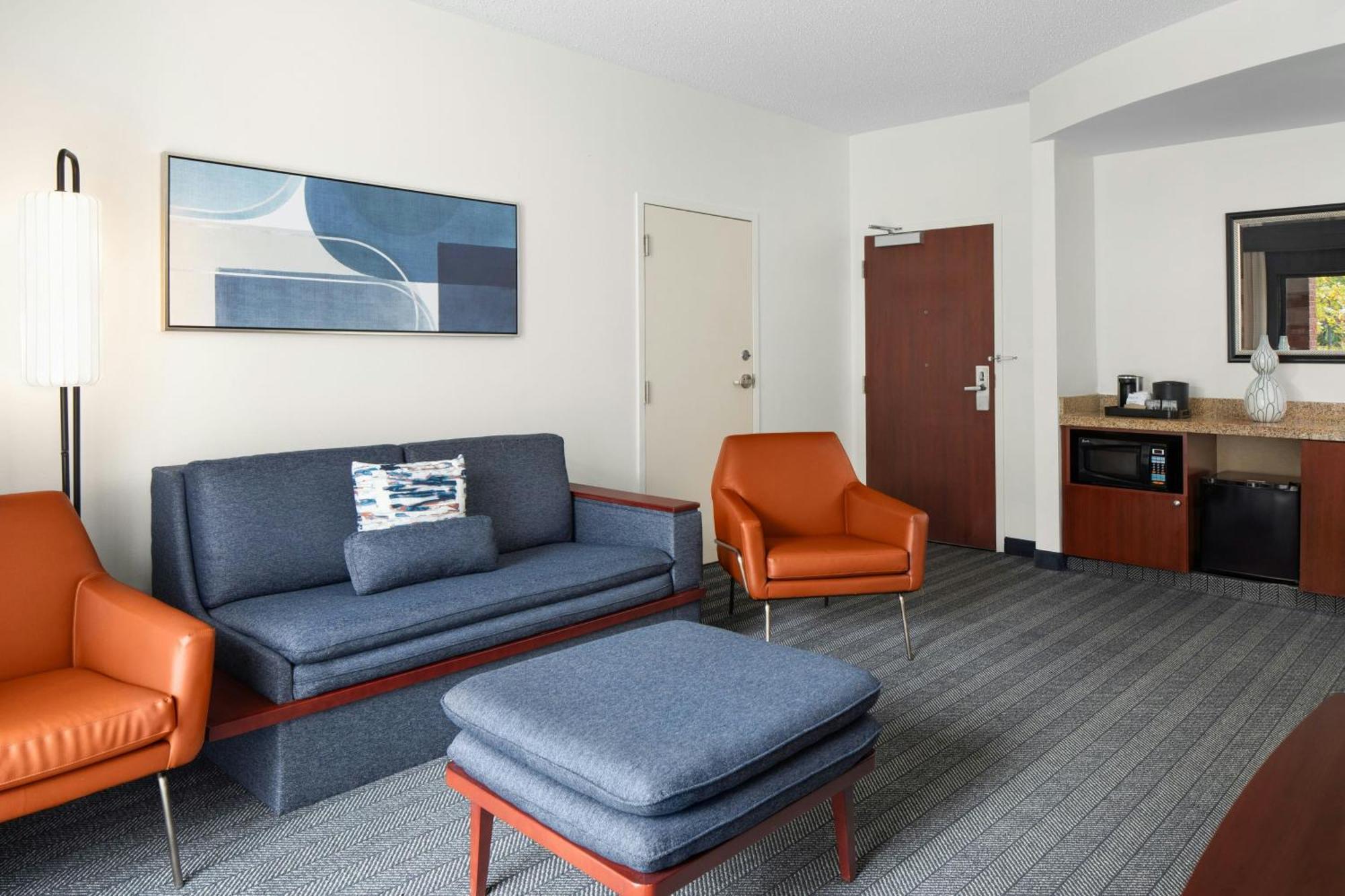 Courtyard By Marriott Knoxville Airport Alcoa Εξωτερικό φωτογραφία