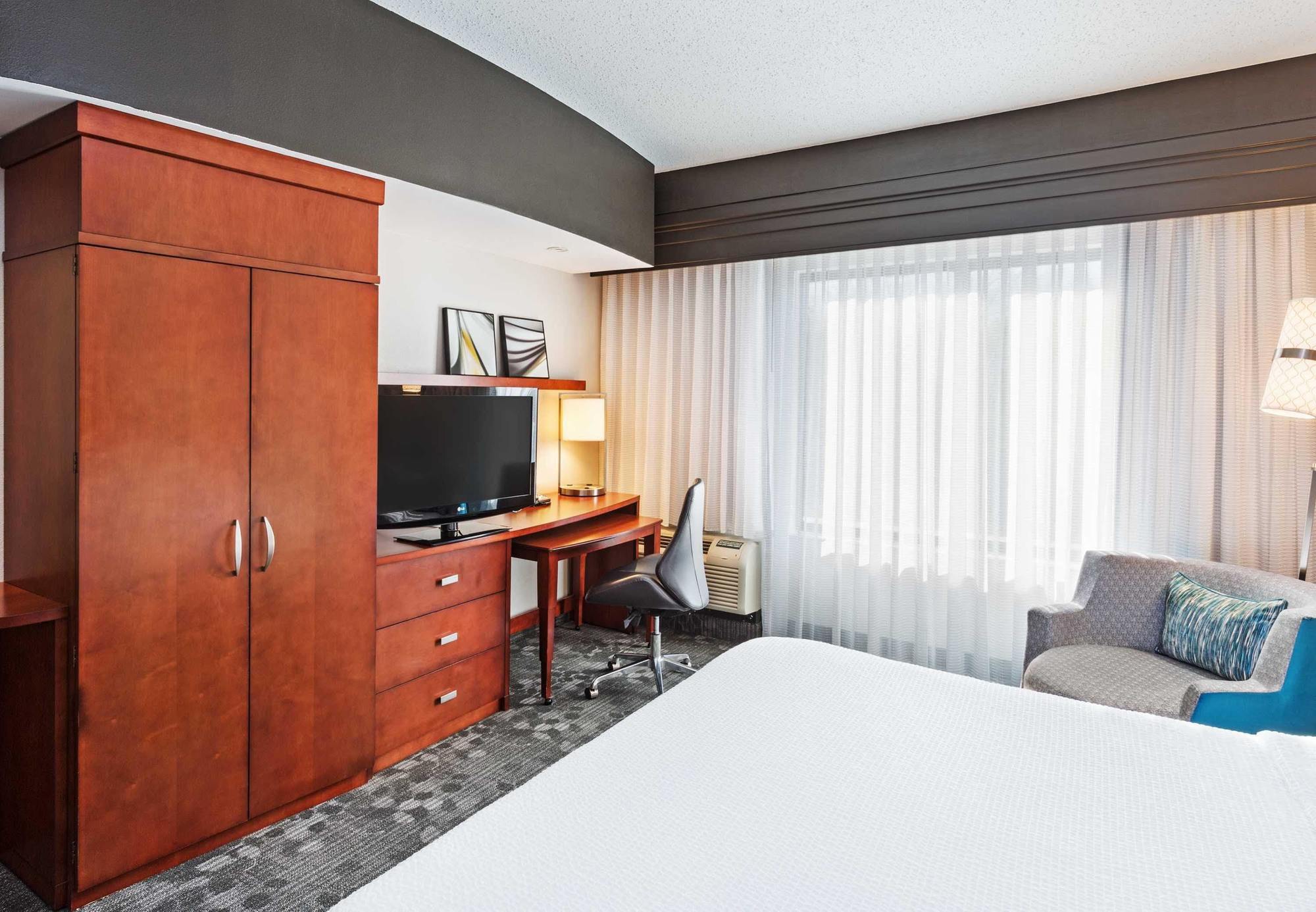 Courtyard By Marriott Knoxville Airport Alcoa Εξωτερικό φωτογραφία